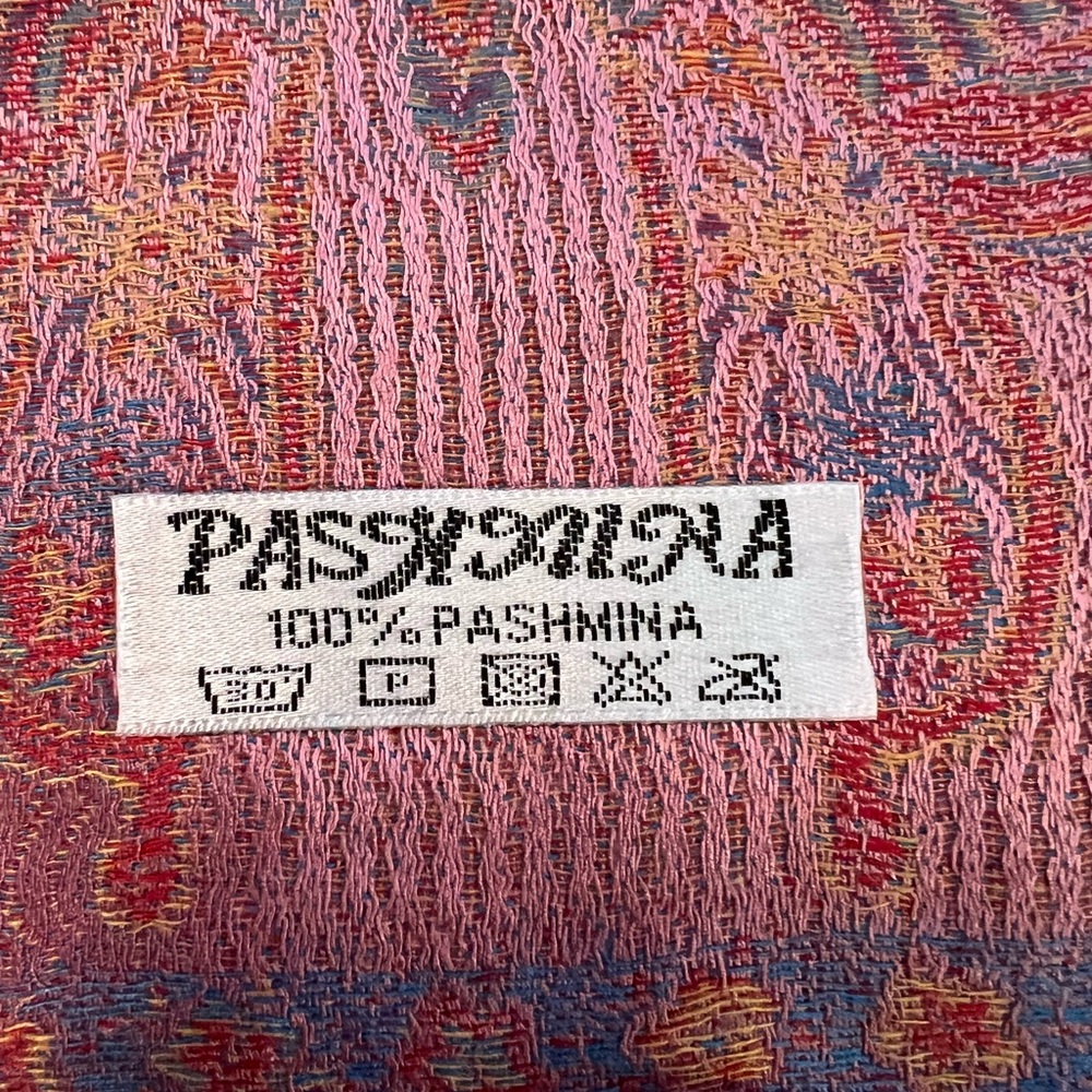 Elegant 100% Pashmina Scarf  NWOT. 67x27 Soft Pink color.